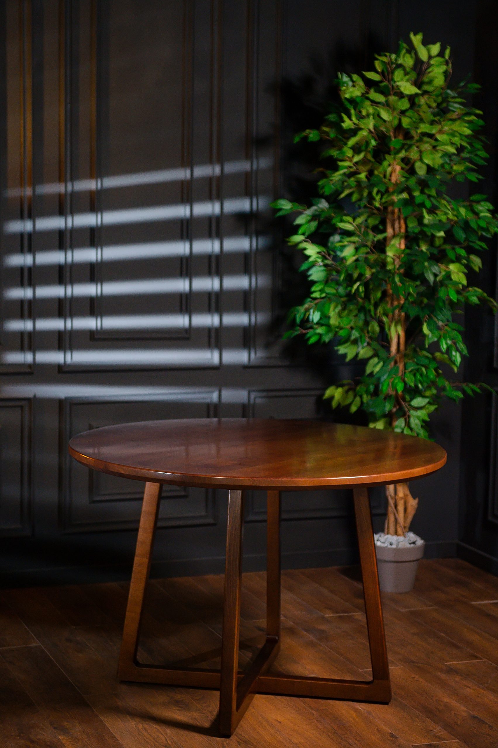 Ellis Dining Table - Image 5