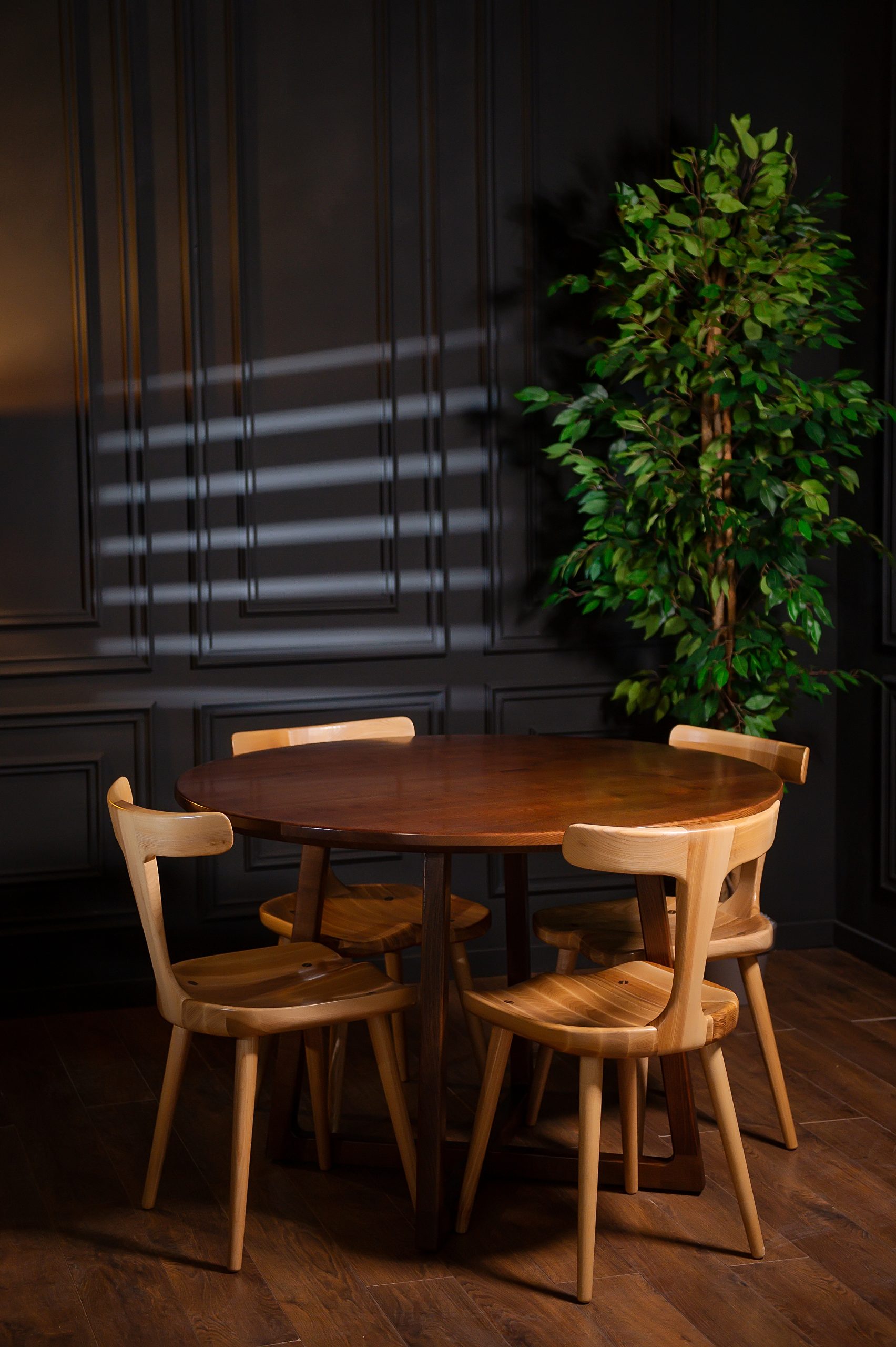 Ellis Dining Table - Image 8