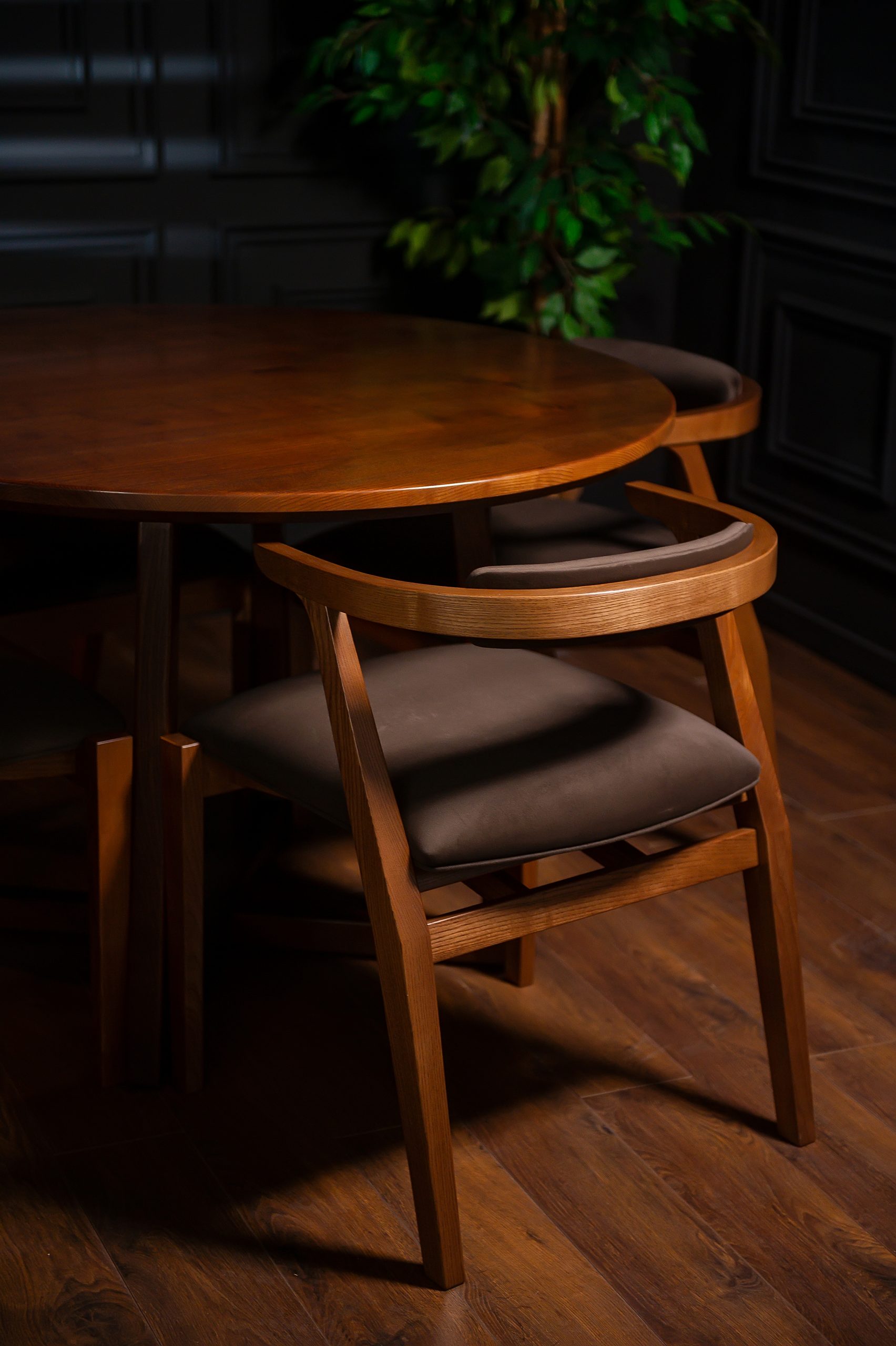 Ellis Dining Table - Image 12