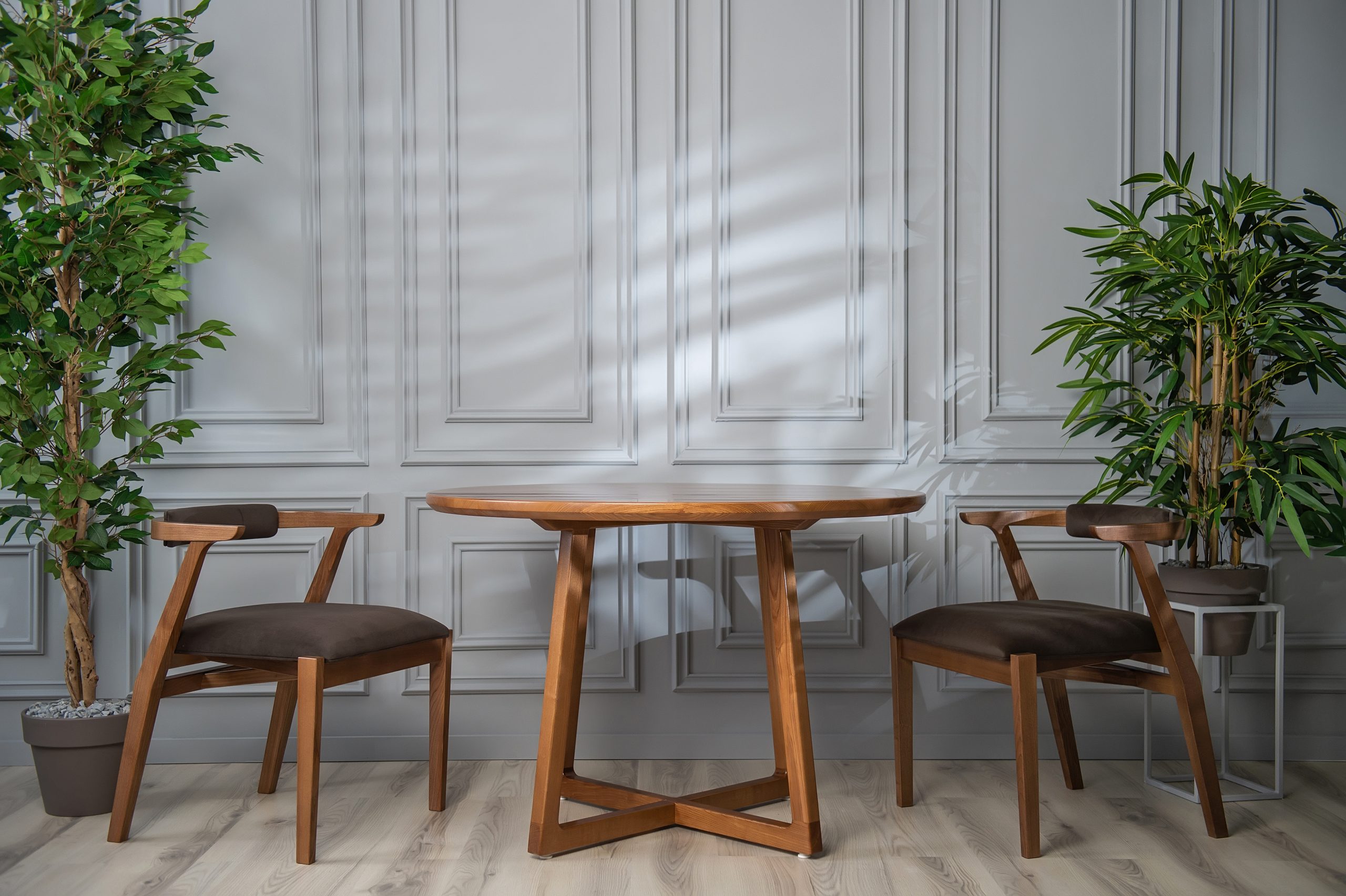 Ellis Dining Table - Image 15