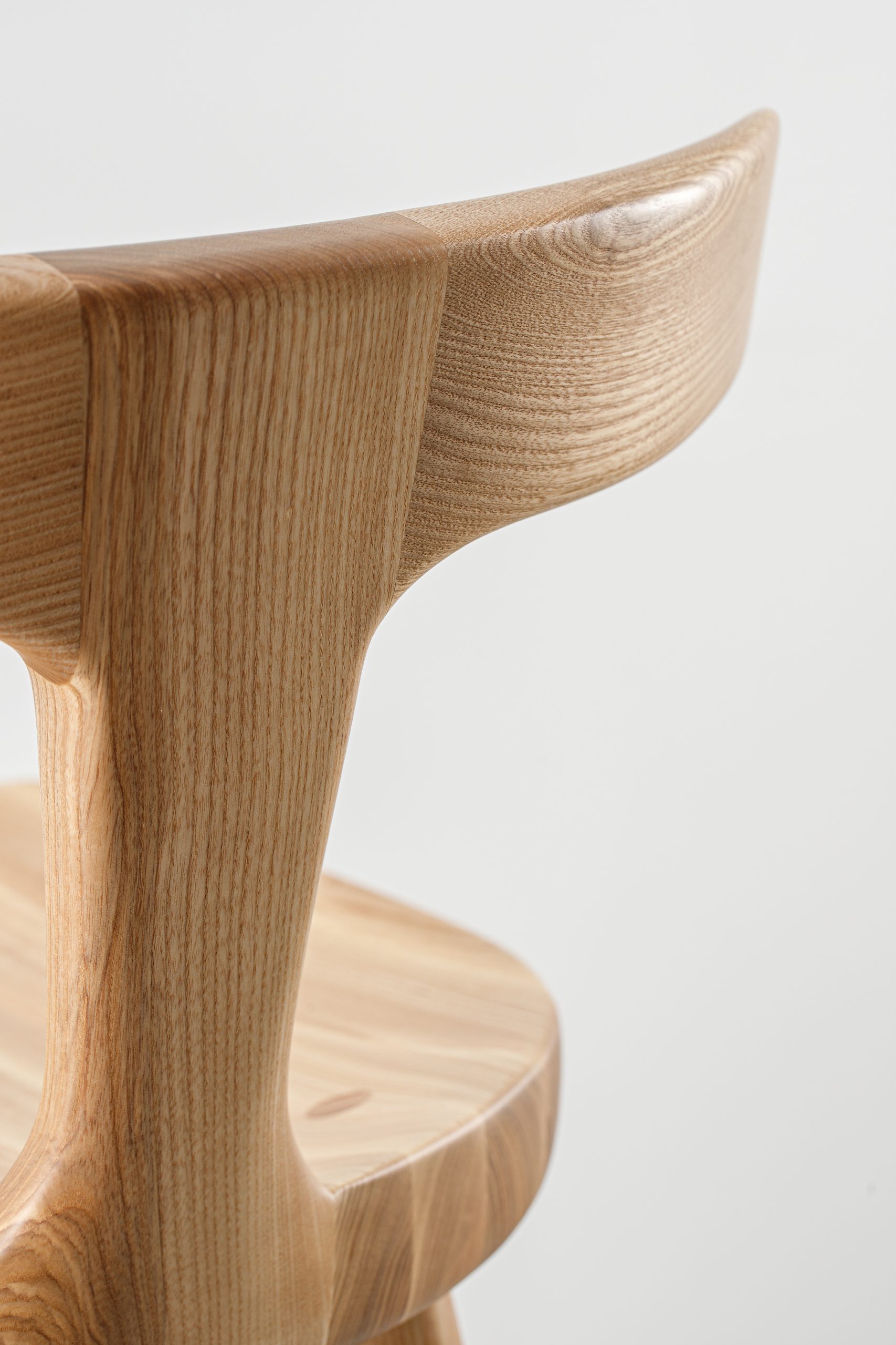 Барный стул со спинкой Anvil Ash — изображение 4