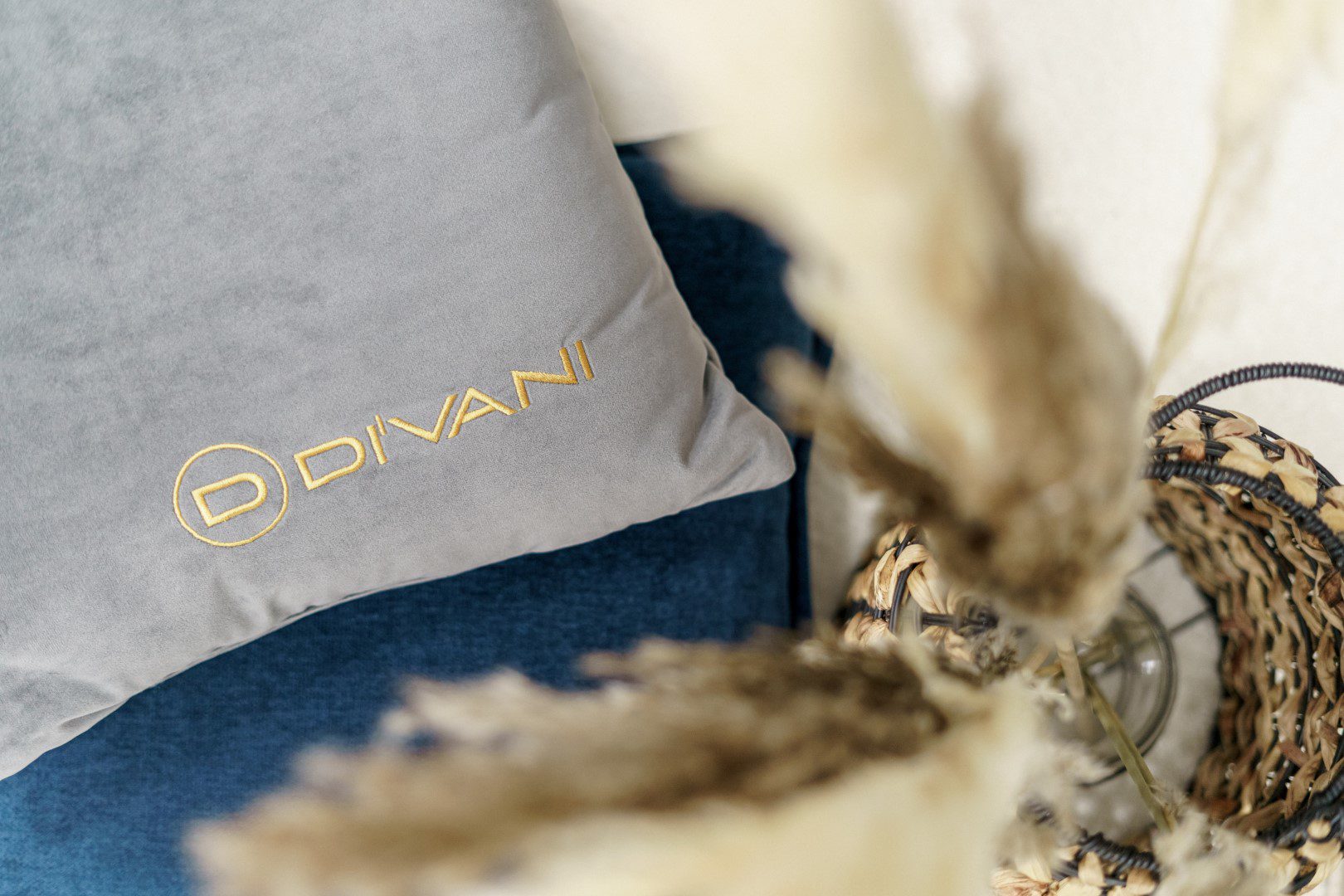 Corner Sofa Denver - Image 16