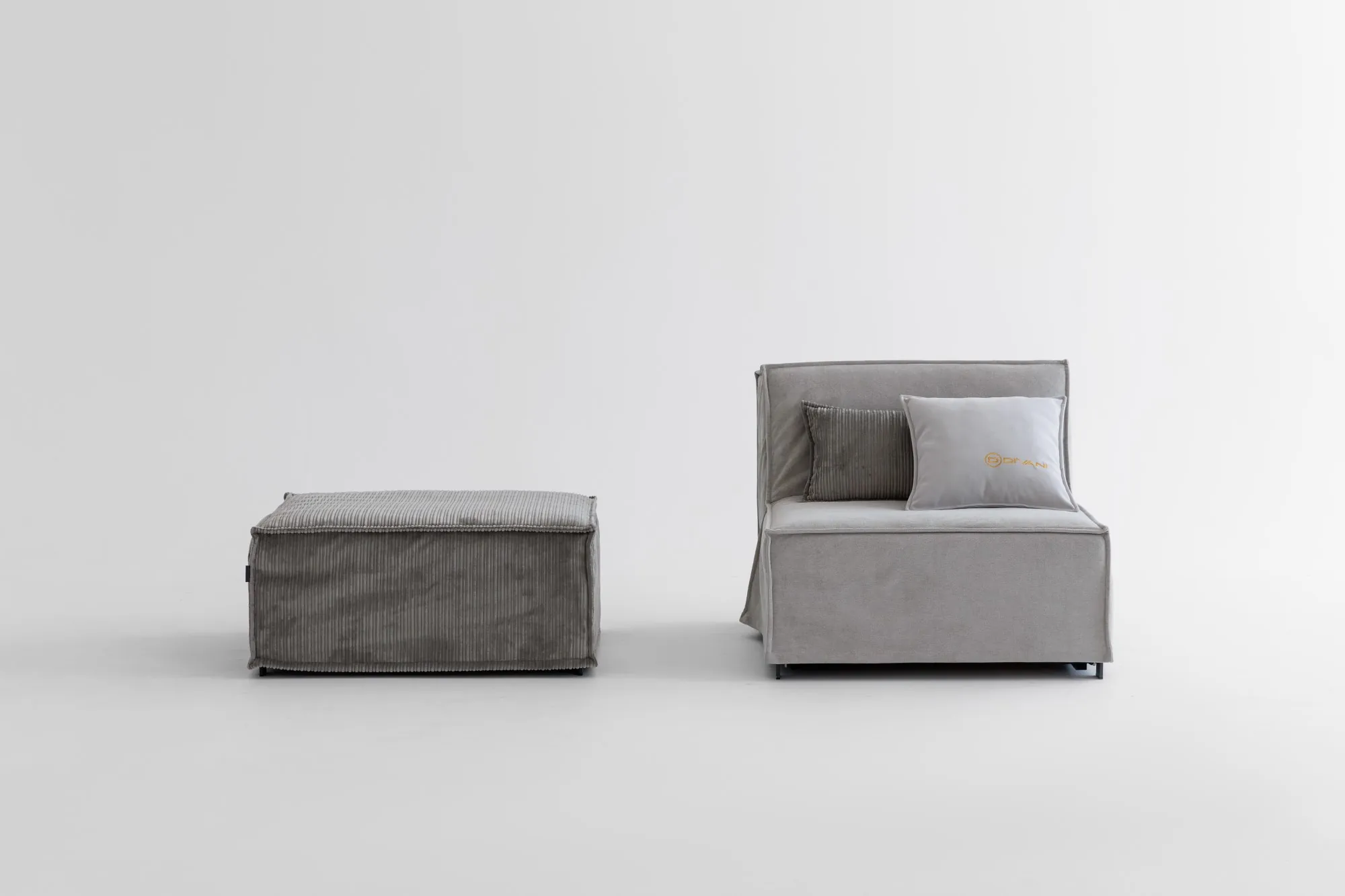 Fotoliu extensibil Cubo-Letto cu saltea ortopedică și design compact pentru un somn confortabil - imagine 7