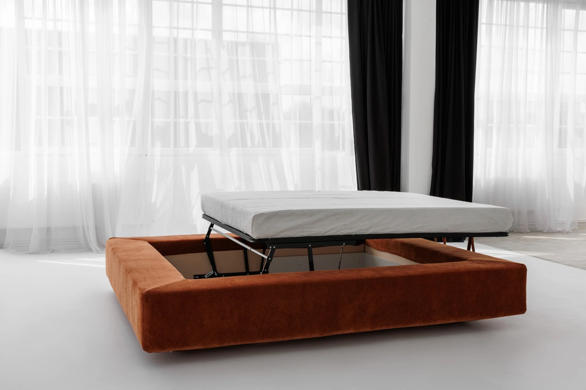 Alternative view of Pat Terra – Eleganță Suspendată și Funcționalitate Inteligentă